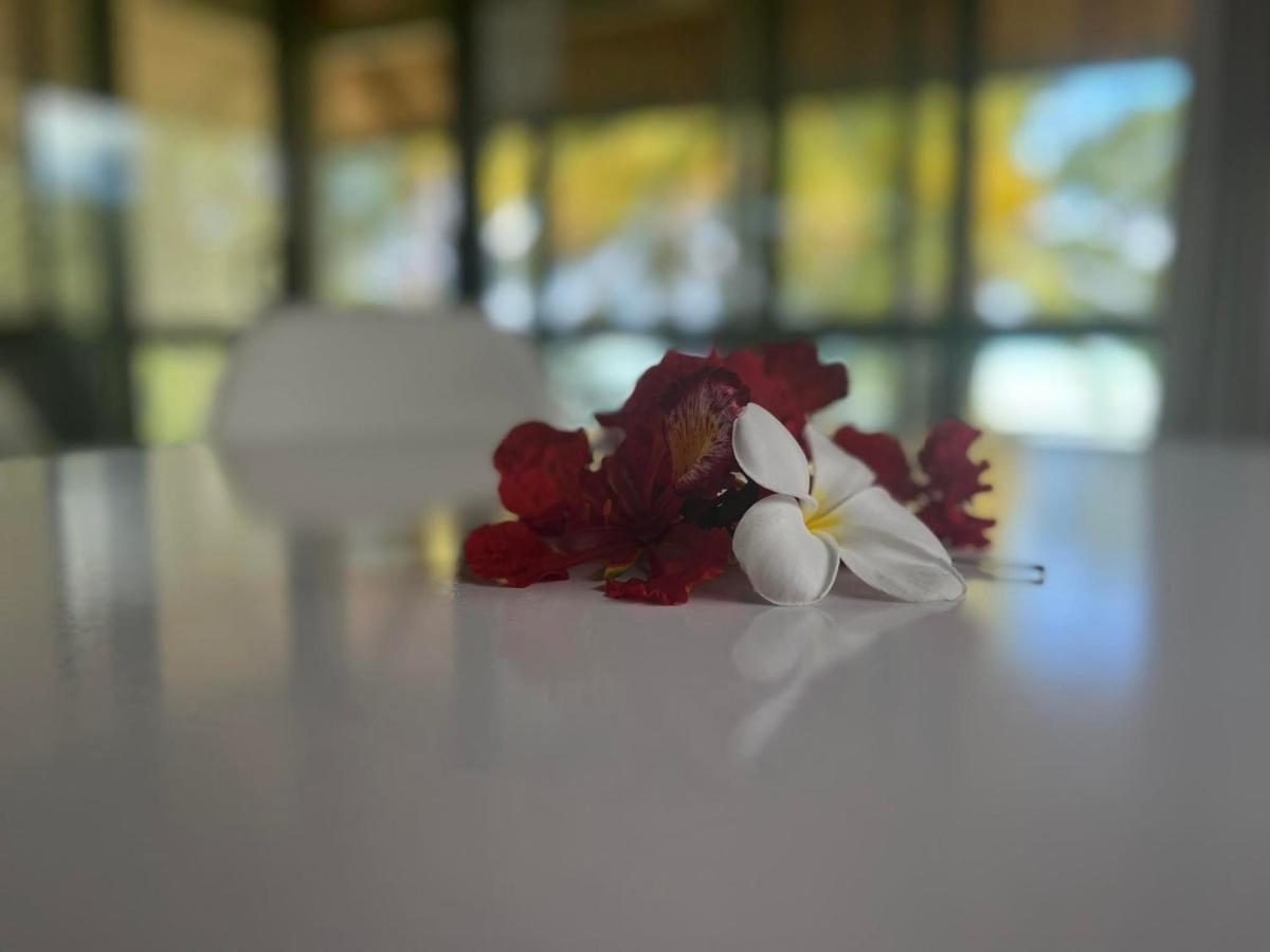Paparei Beachfront Bungalows, Aitutaki Арутанга Экстерьер фото