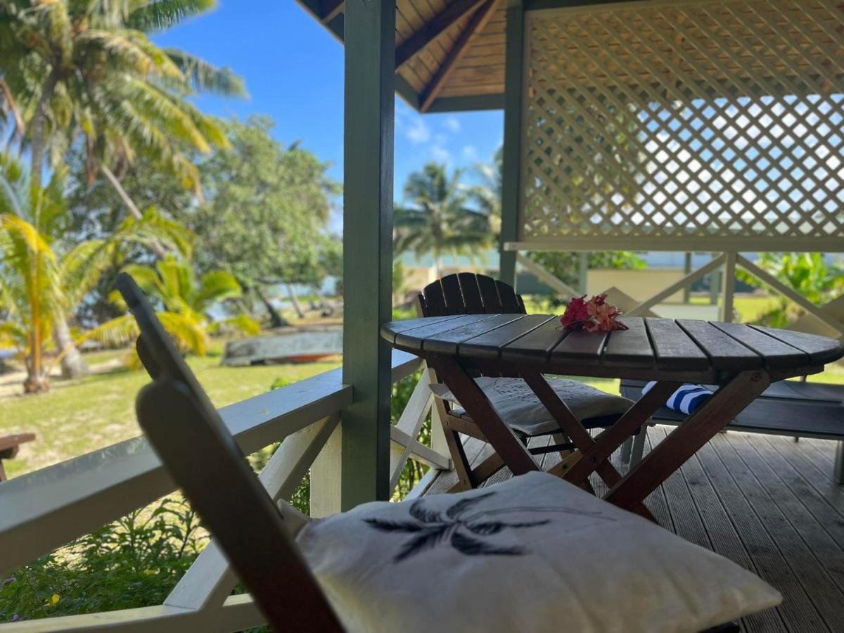 Paparei Beachfront Bungalows, Aitutaki Арутанга Экстерьер фото