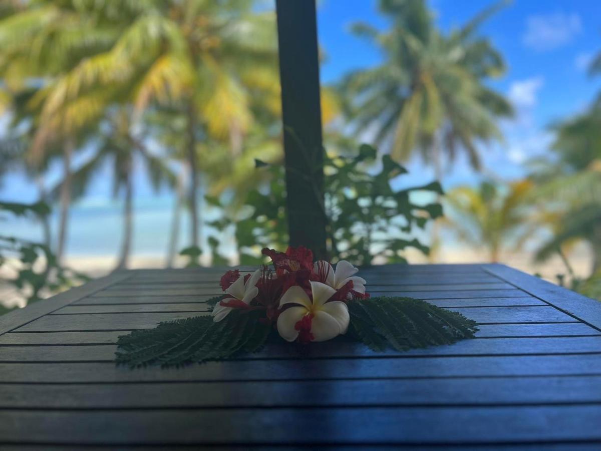 Paparei Beachfront Bungalows, Aitutaki Арутанга Экстерьер фото